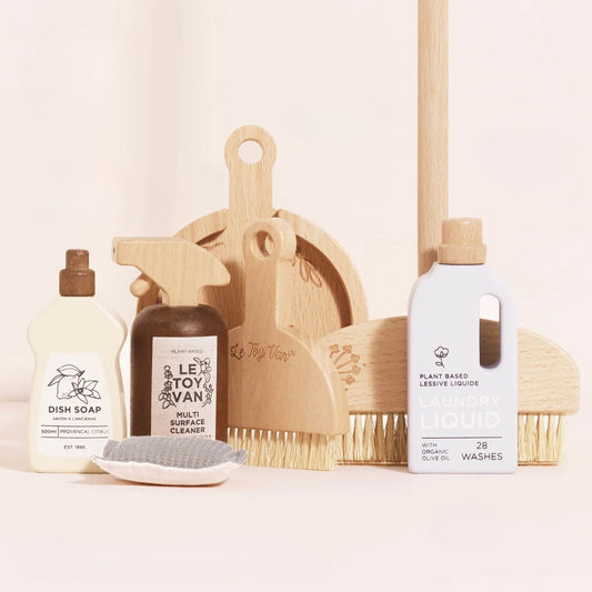 Wooden Cleaning Set