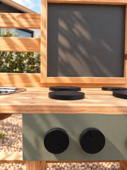 The Double Mud Kitchen